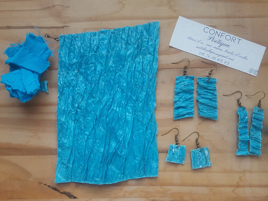 Mini Boucles d'oreilles Eau de papier 1