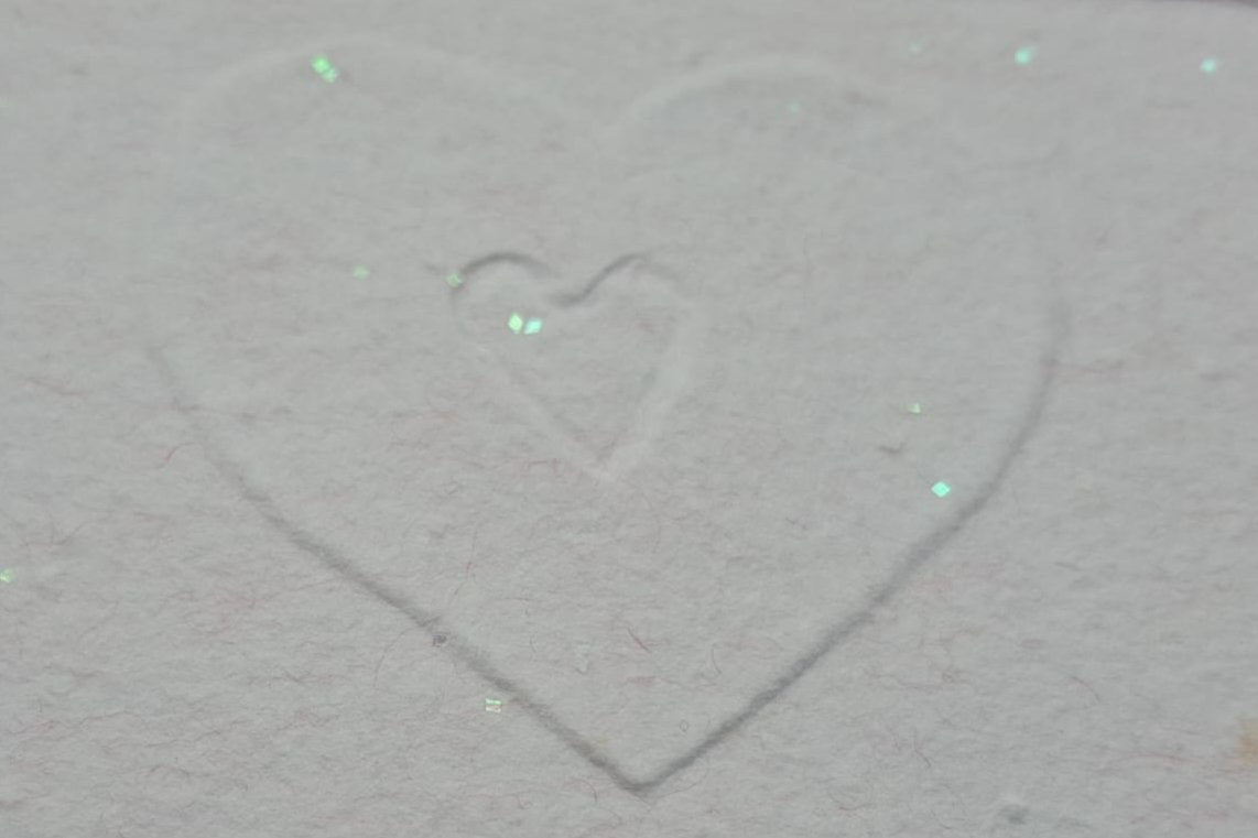 Les paillettes éclairent votre amour pour vous-même.