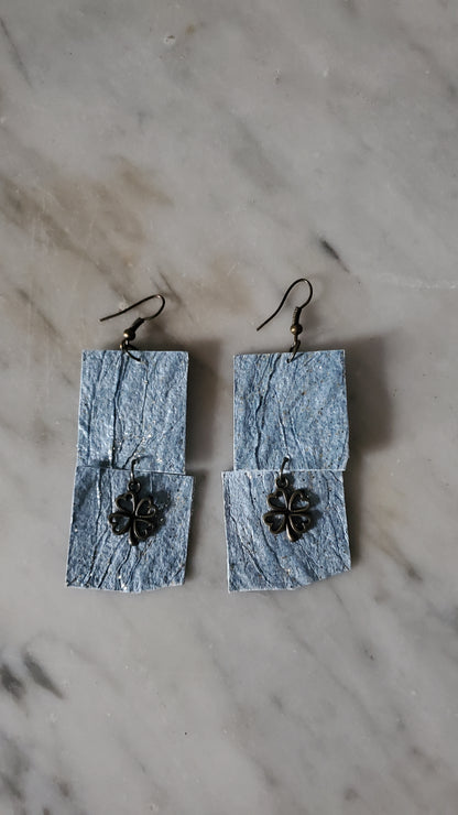 Boucles d'oreilles en papier Jean's