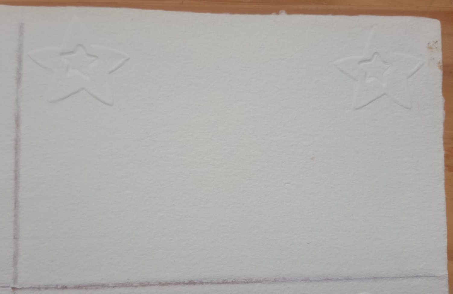 Papier vergé gaufré etolie